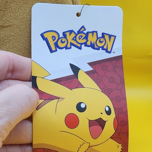 New Pokemon Eevee 3D Velvet Plush Cosmetic Makeup Bag Clutch Purse Nintendo 2024 - Picture 5 of 10